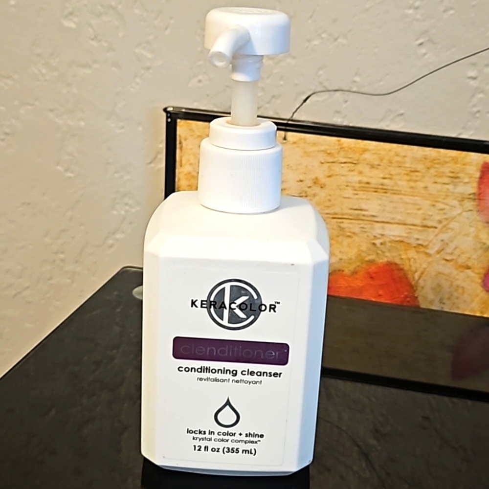 KERA COLOR conditioning cleanser